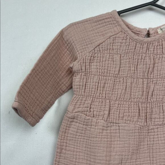Grayson Collective Dusty rose pink cotton waffle smocked muslin jumpsuit 3-6 min - Picture 5 of 12